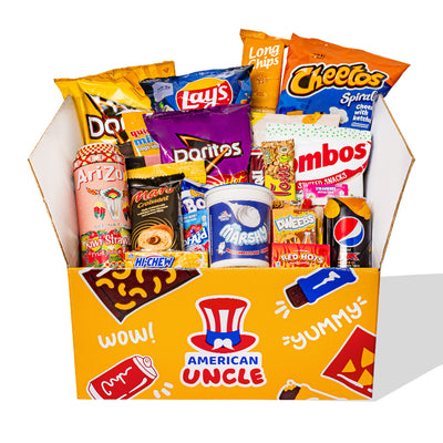 Snack box da almeno 45 prodotti internazionali: dolce, salato e bevande