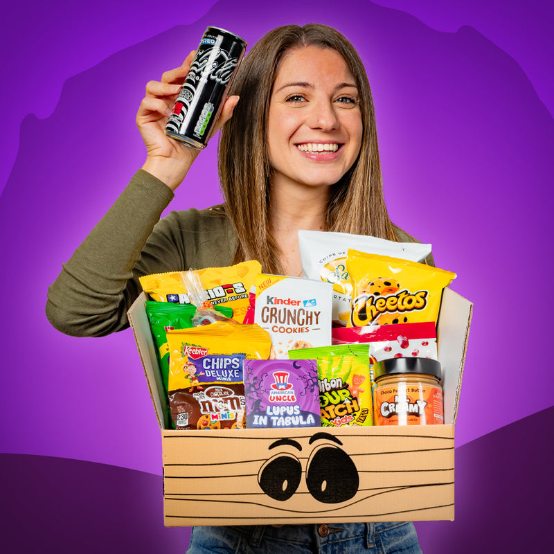 Snack box da almeno 15 prodotti internazionali: dolce, salato e bevande