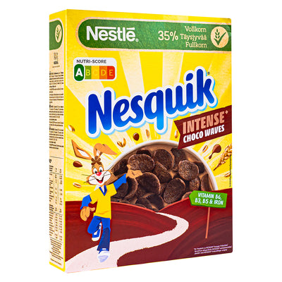 Confezione da 300g di cereali al cioccolato Nesquik intense choco waves