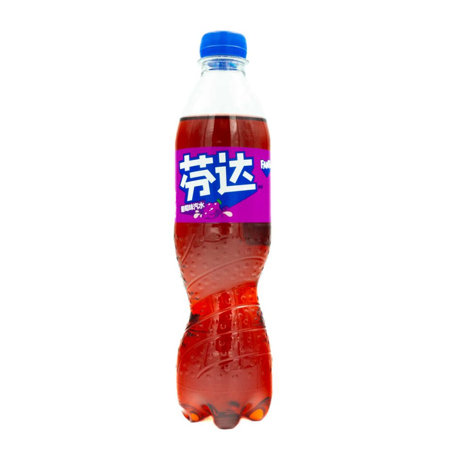Bottiglia da 500ml di bevanda all'uva Fanta Grape