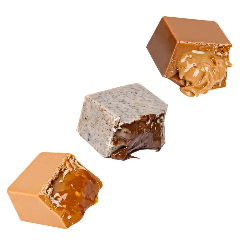 Choco Love Box, scatola da 12 cioccolatini misti ripieni di burro di arachidi, toffee e cookies & cream da 130g